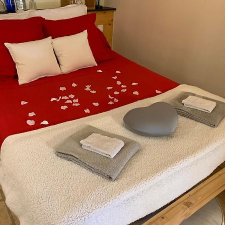 Dependance Privee - Halte Route Apartment Le Thor Bagian luar foto